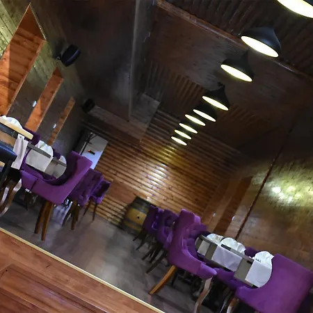 And Winery Lozar 3*